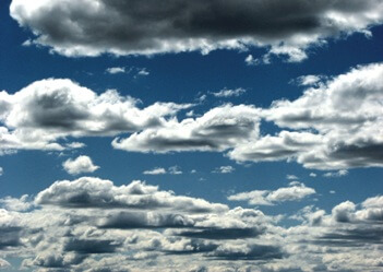 Fractus clouds
